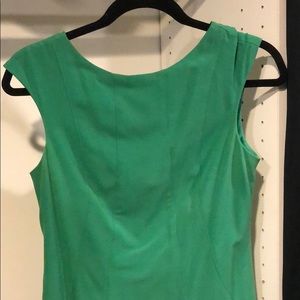 Jelly green sleeves dress.